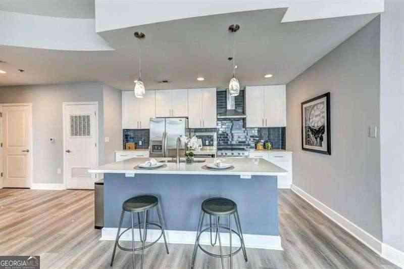 Condo For Rent - 950 W Peachtree Street NW #1504<br/> Atlanta, GA 30309