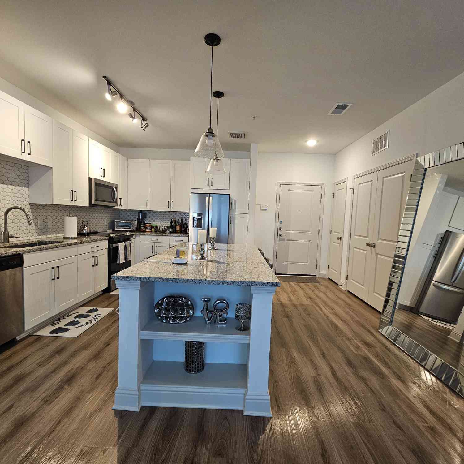 Apartment For Rent - 2180 Shadowood Parkway SE<br/> Atlanta, GA 30339