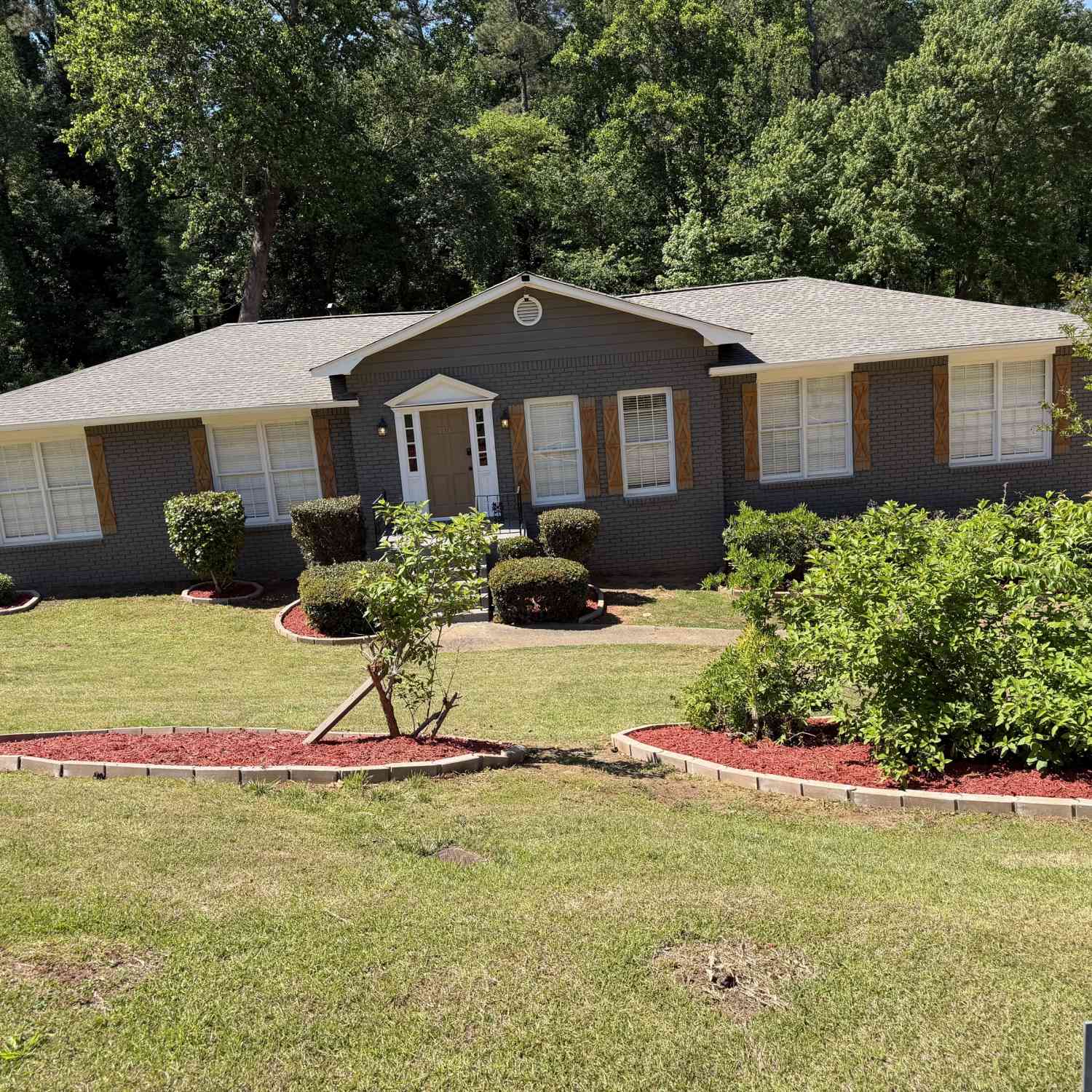 Homes For Rent - 3336 Camelot Drive<br/> Marietta, GA 30062