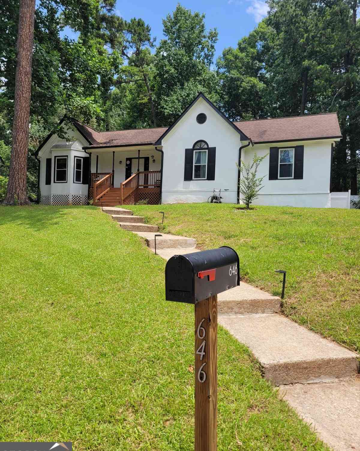 Homes For Rent - 646 Hunt Station Drive<br/> Lawrenceville, GA 30044