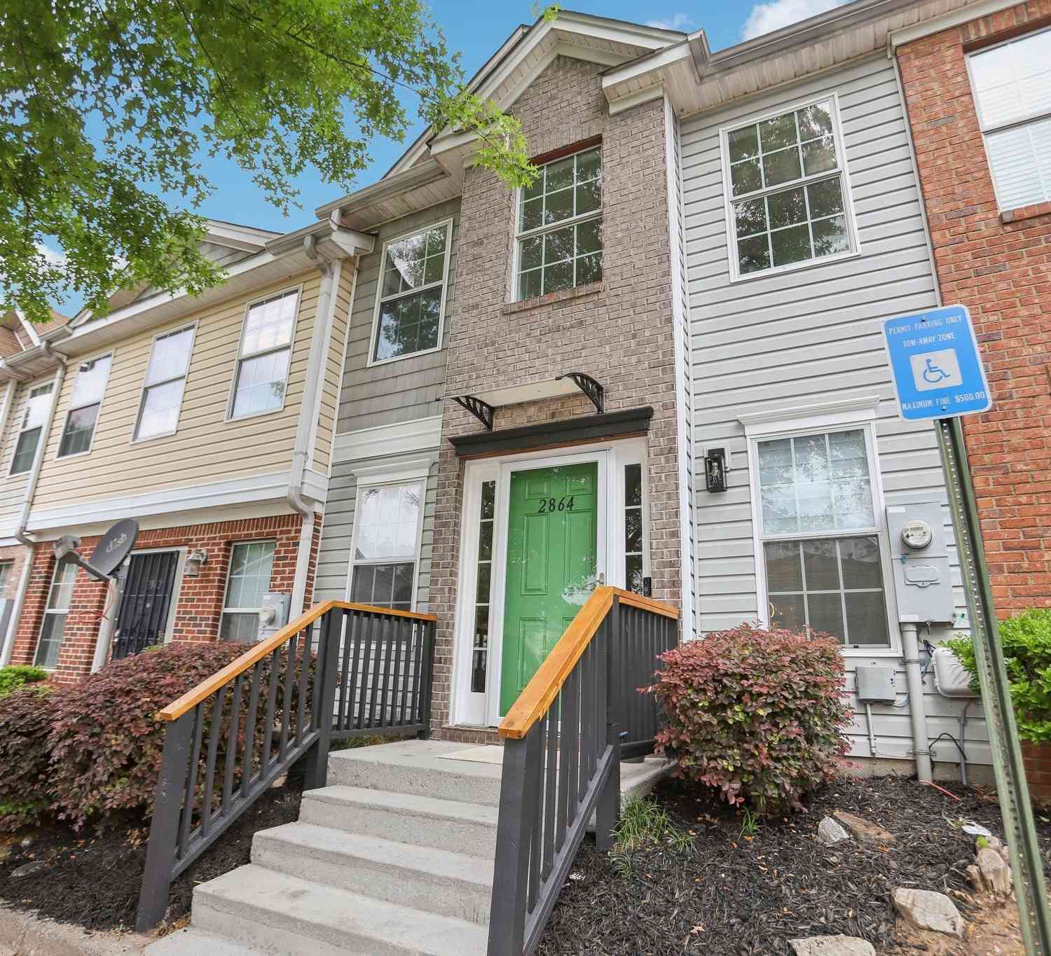Condo For Rent - 2864 Vining Ridge Terr<br/> Decatur, GA 30034