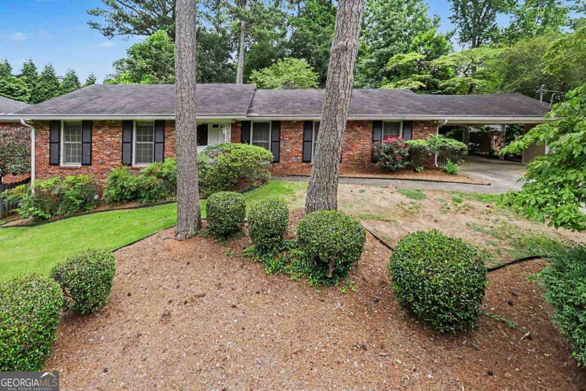 Homes For Rent - 4725 Kitty Hawk Place<br/> Atlanta, GA 30342