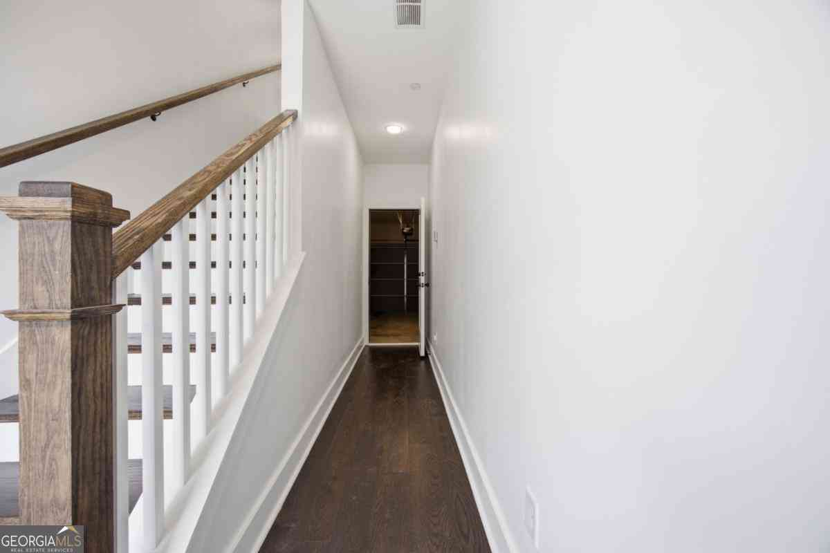 Townhouse For Rent - 211 Bass Street SW #10<br/> Atlanta, GA 30315
