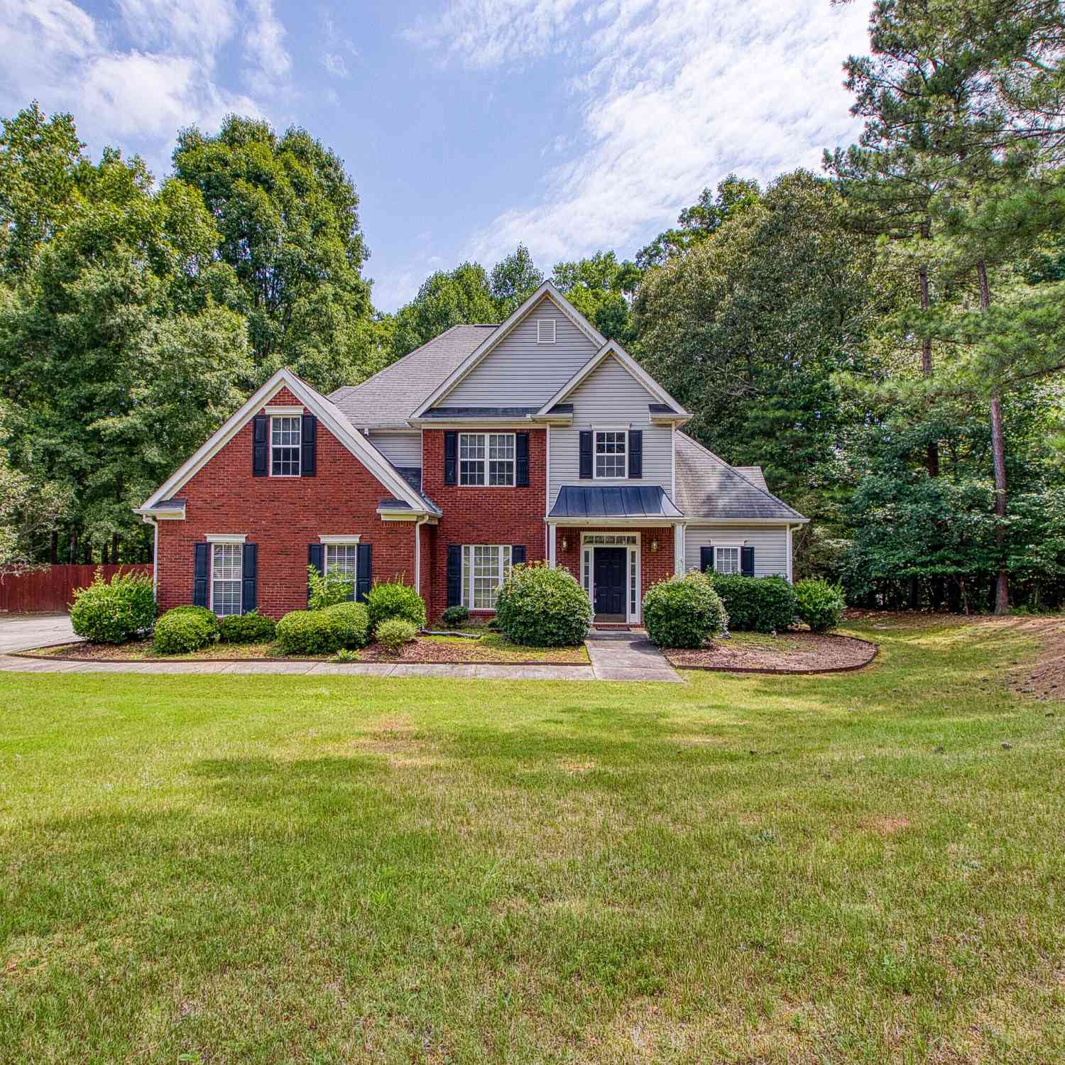 Homes For Rent - 255 Squire Lane<br/> Fayetteville, GA 30214
