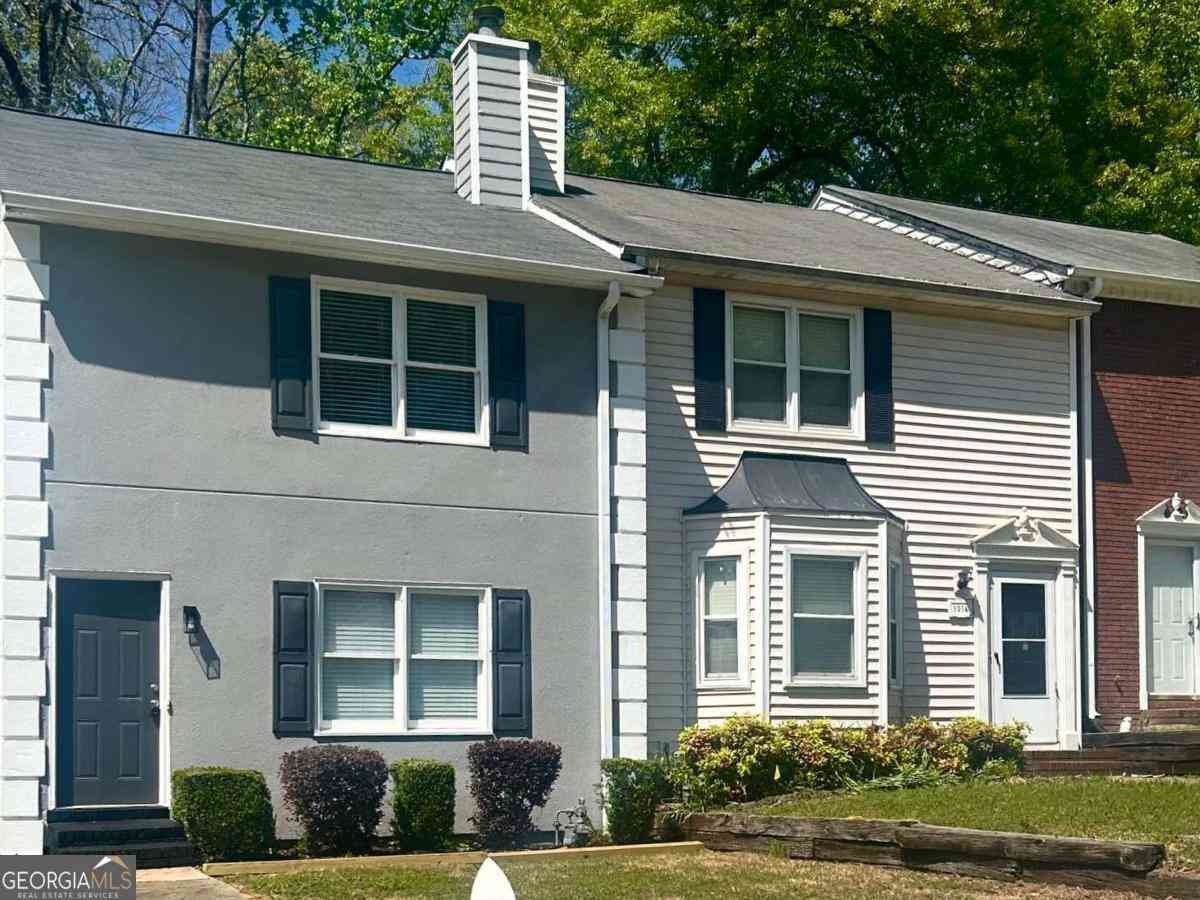 Townhouse For Rent - 1016 Kennesborough Road NW<br/> Kennesaw, GA 30144