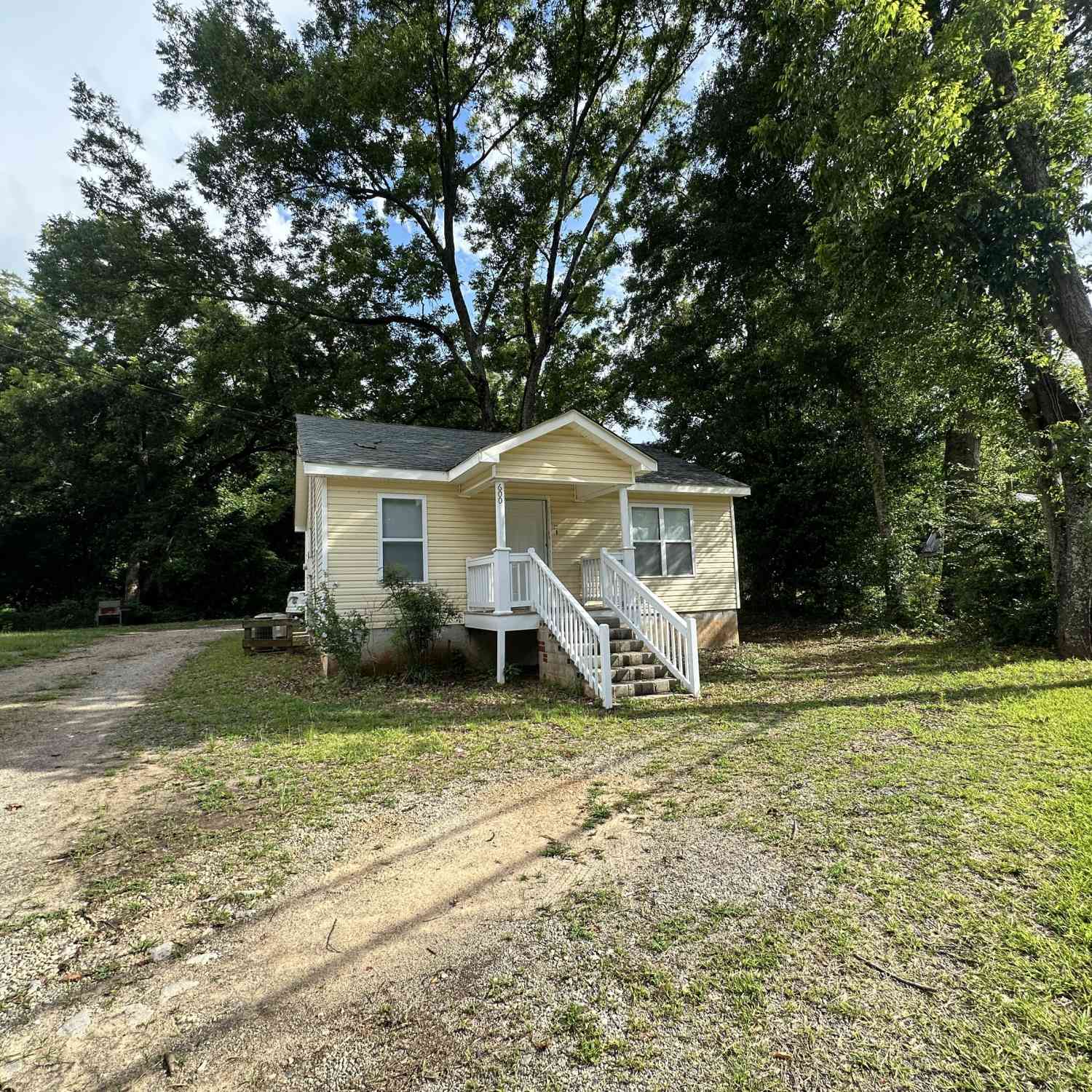 Homes For Rent - 600 W Main Street<br/> Monroe County, Forsyth, GA 31029