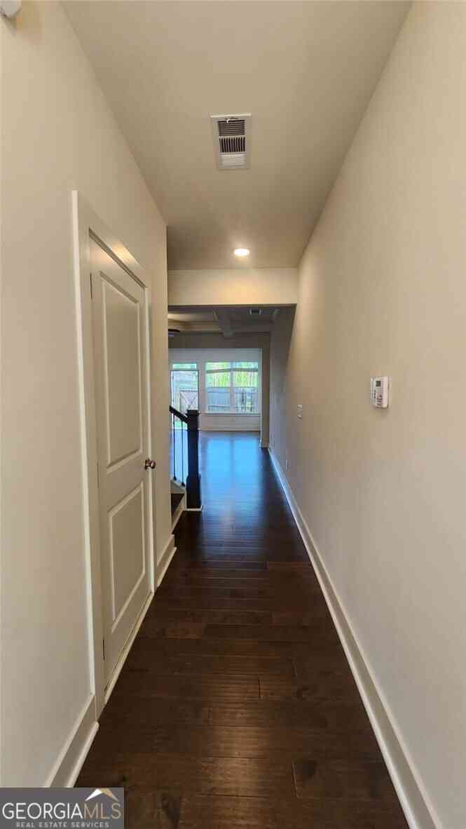 Townhouse For Rent - 300 Auburn Valley Way<br/> Auburn, GA 30011