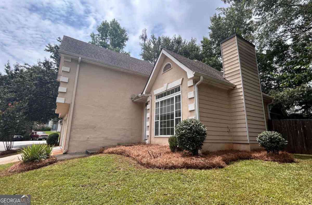 Homes For Rent - 1089 Ashbury Drive<br/> Dekalb County, Decatur, GA 30030