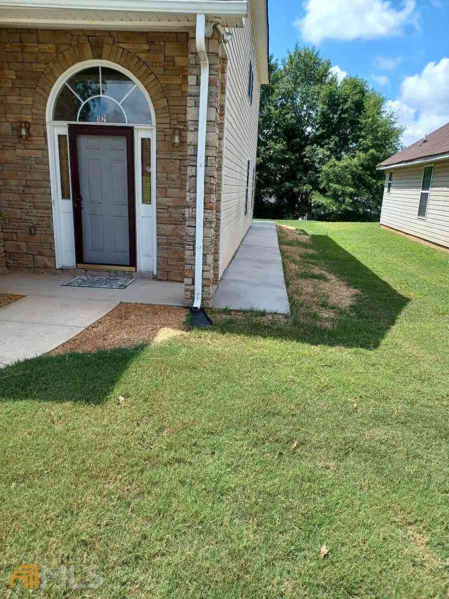 Homes For Rent - 1821 Dalton Way<br/> Hampton, GA 30228