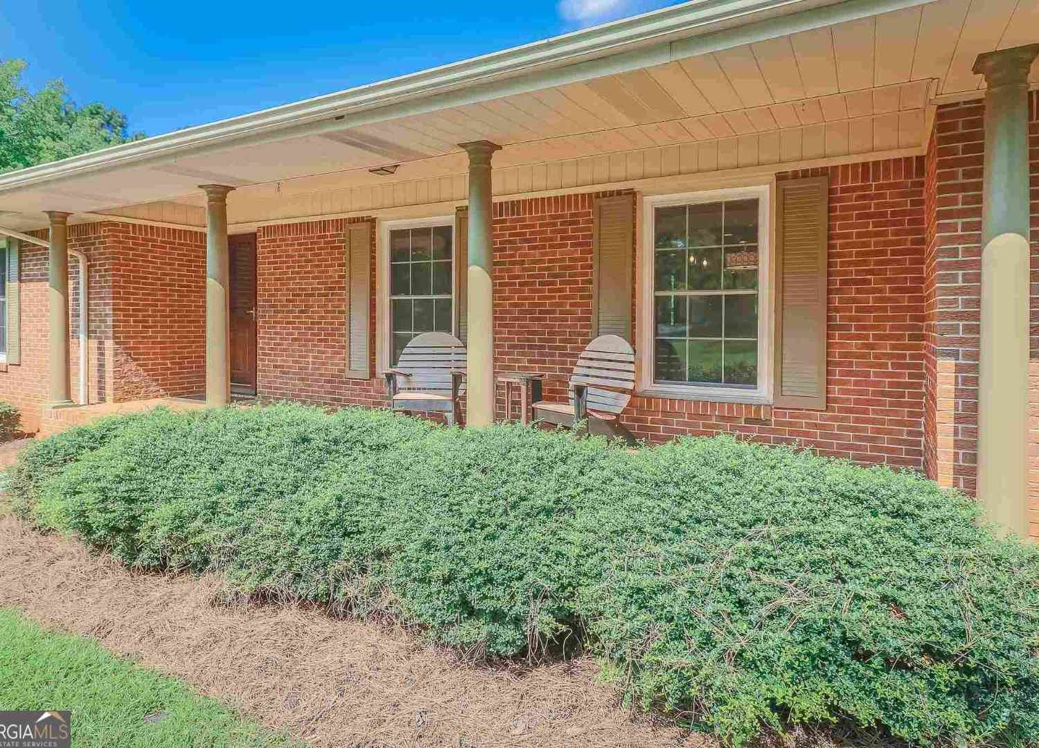 Homes For Rent - 99 Woodvalley Drive<br/> Fayetteville, GA 30215