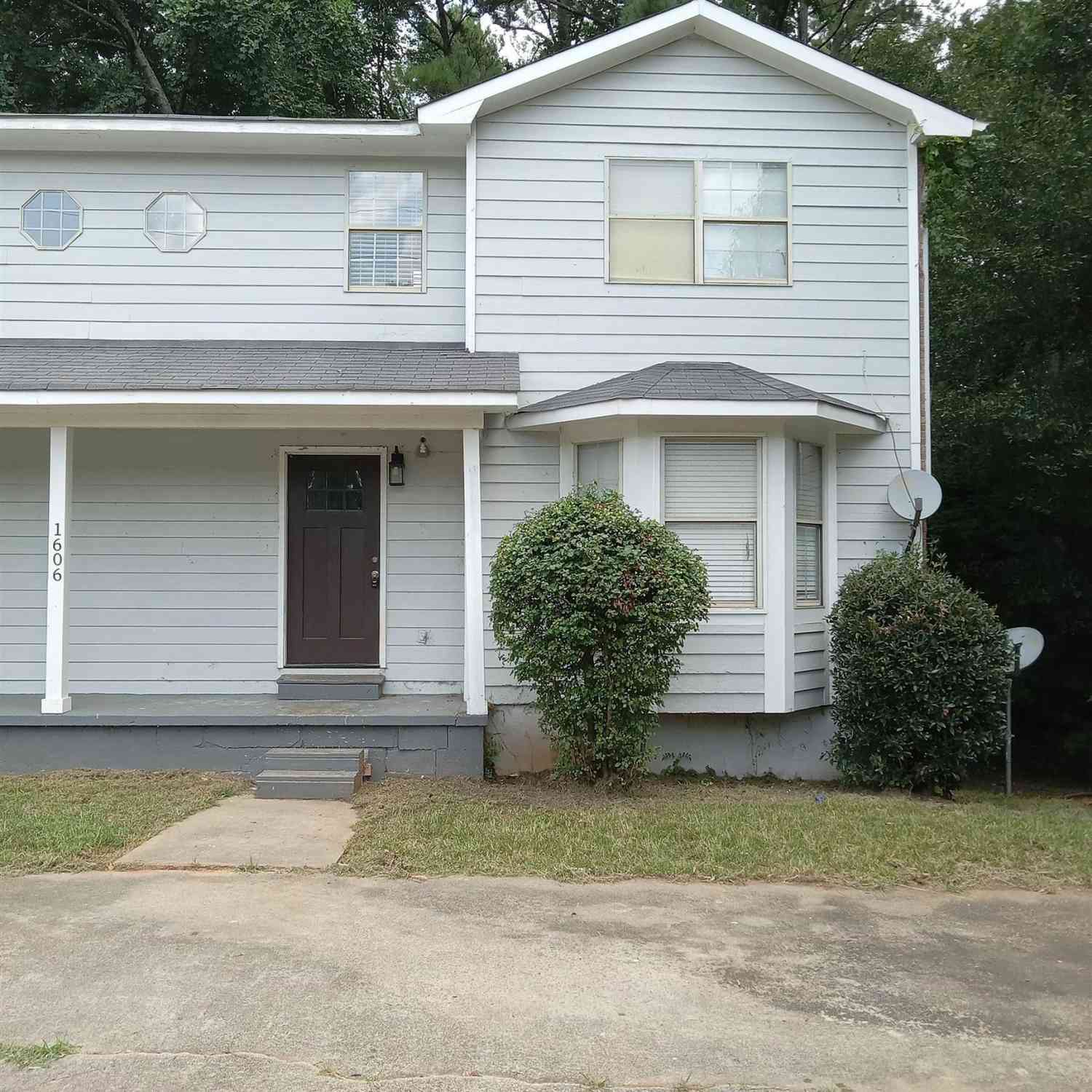 Multifamily For Rent - 1606 Kirkland Drive<br/> Covington, GA 30016