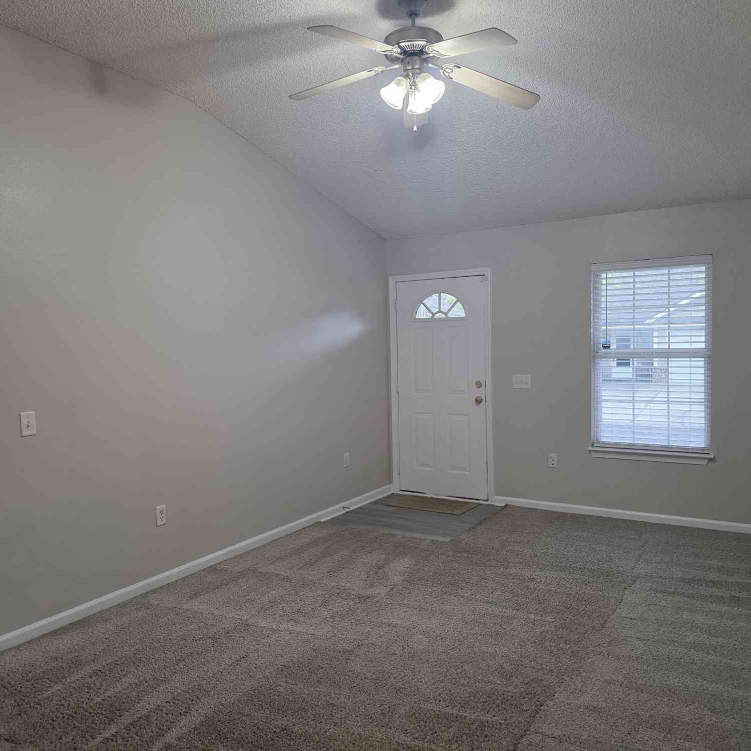 Townhouse For Rent - 5022 Winfield Drive<br/> Rincon, GA 31326