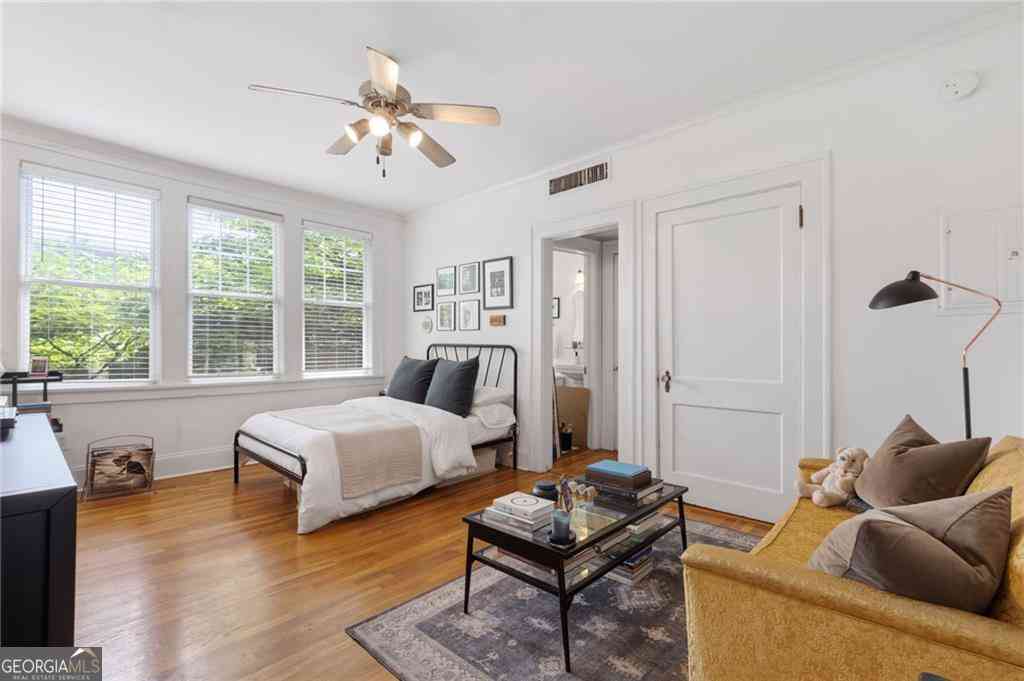 Condo For Rent - 741 Frederica Street NE #17<br/> Atlanta, GA 30306