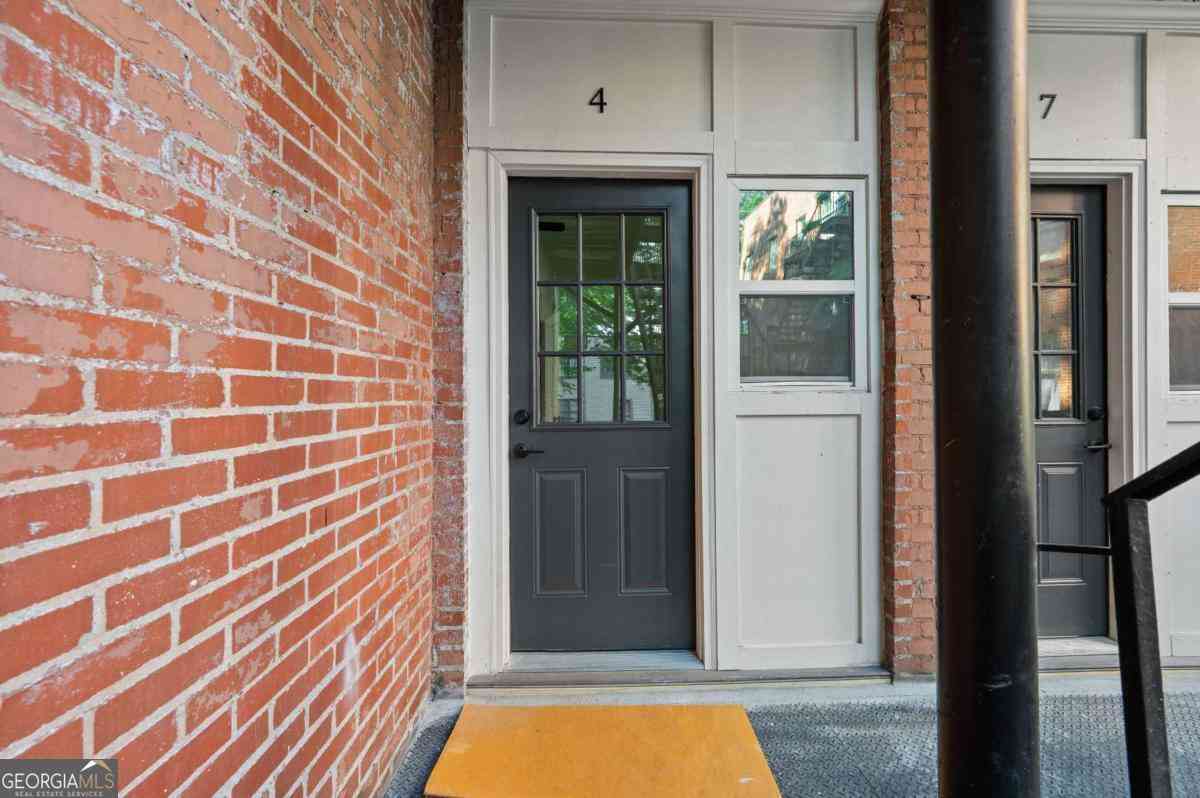 Apartment For Rent - 360 Ponce De Leon Avenue NE #4<br/> Atlanta, GA 30308