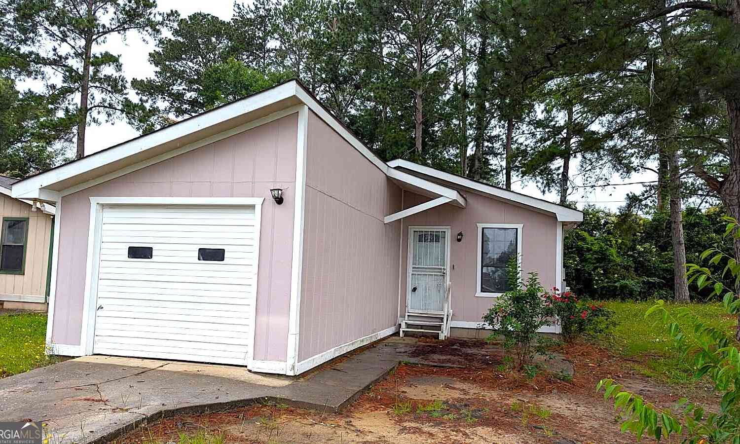 Homes For Rent - 100 Silas Court<br/> Warner Robins, GA 31093