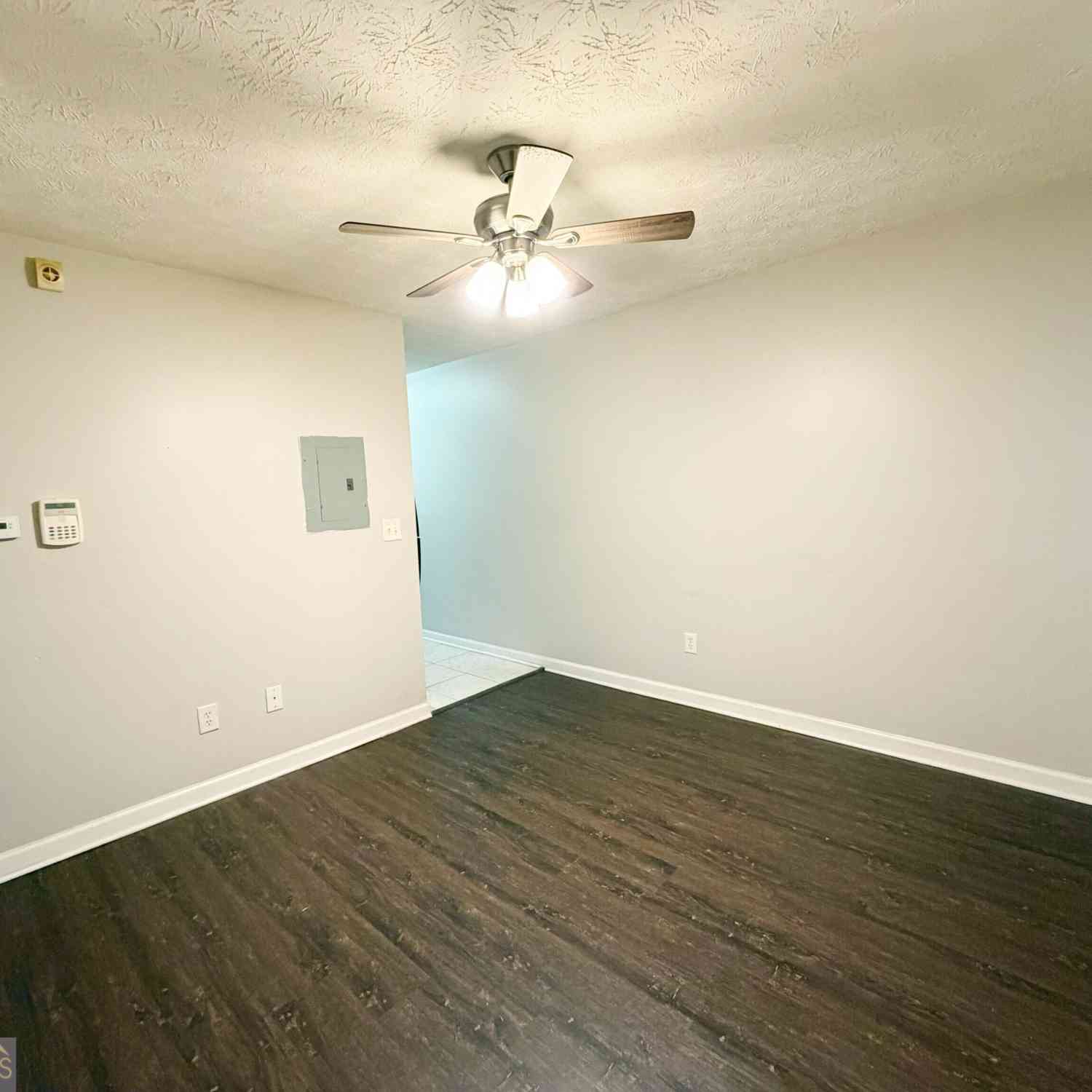 Apartment For Rent - 420 Rawson Street SW #APT 3<br/> Atlanta, GA 30312