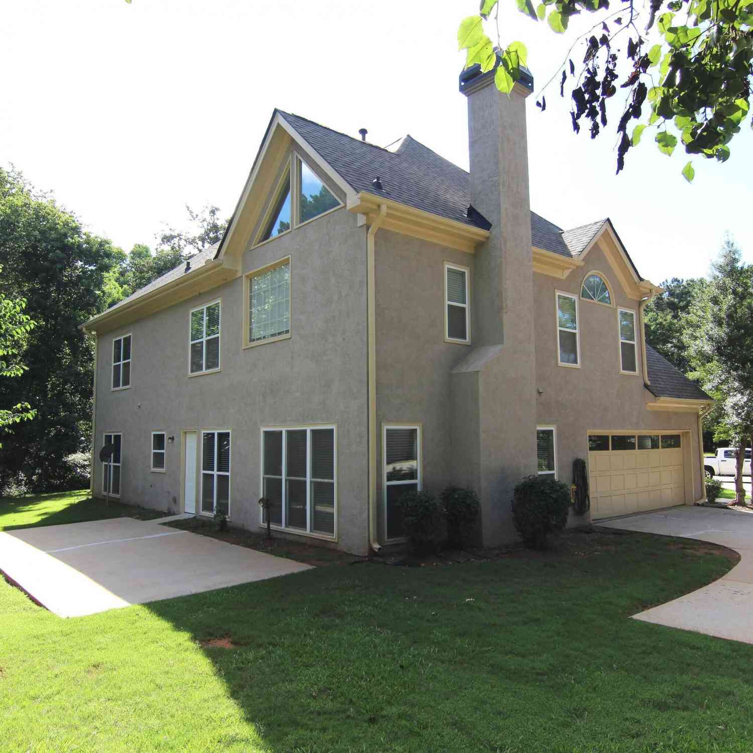 Homes For Rent - 104 Inverrary Court<br/> McDonough, GA 30253