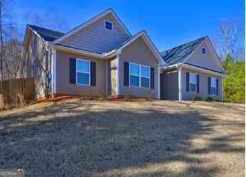 Homes For Rent - 3531 Silver Wood Walk<br/> Gainesville, GA 30507