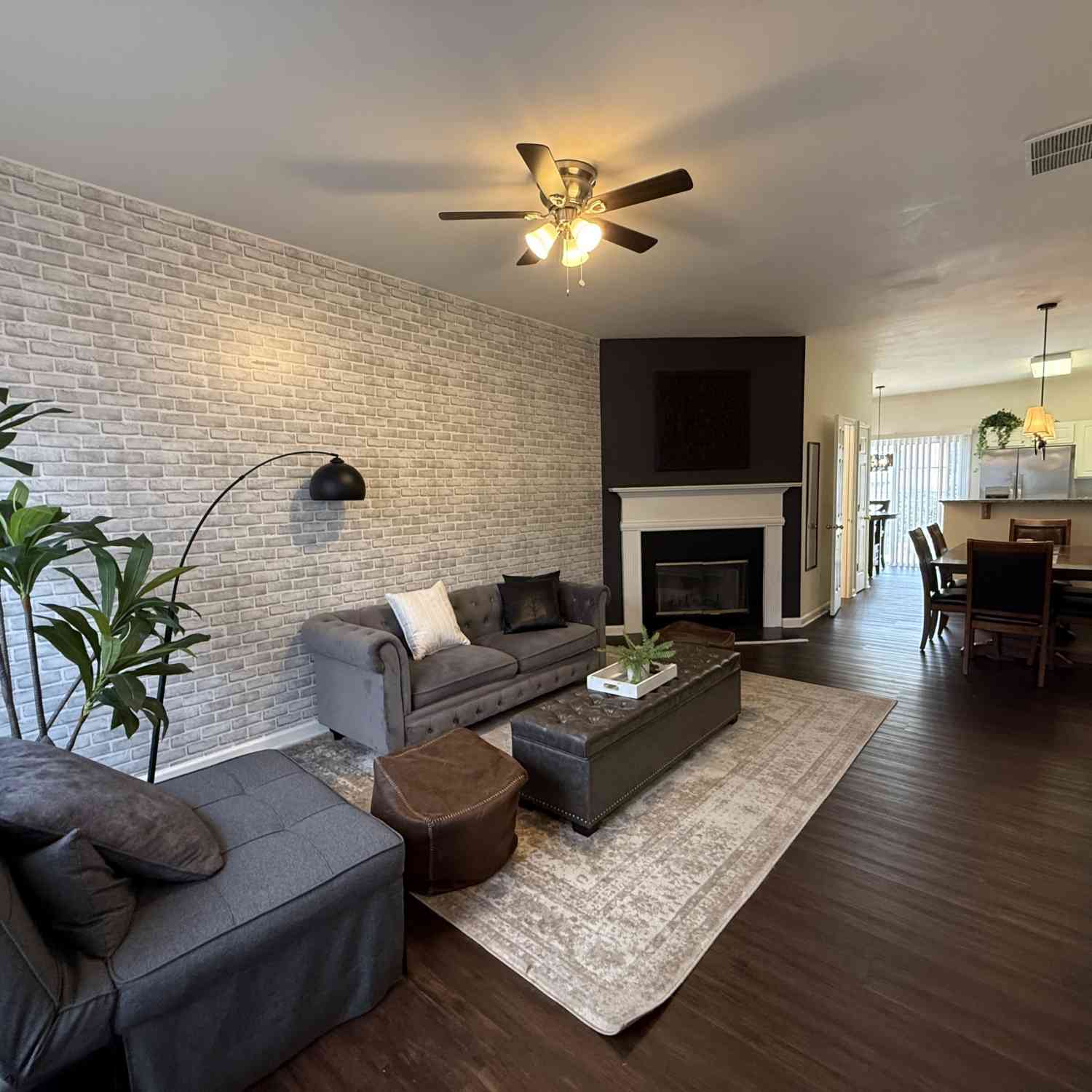 Townhouse For Rent - 1524 Cove Creek Circle<br/> Norcross, GA 30093