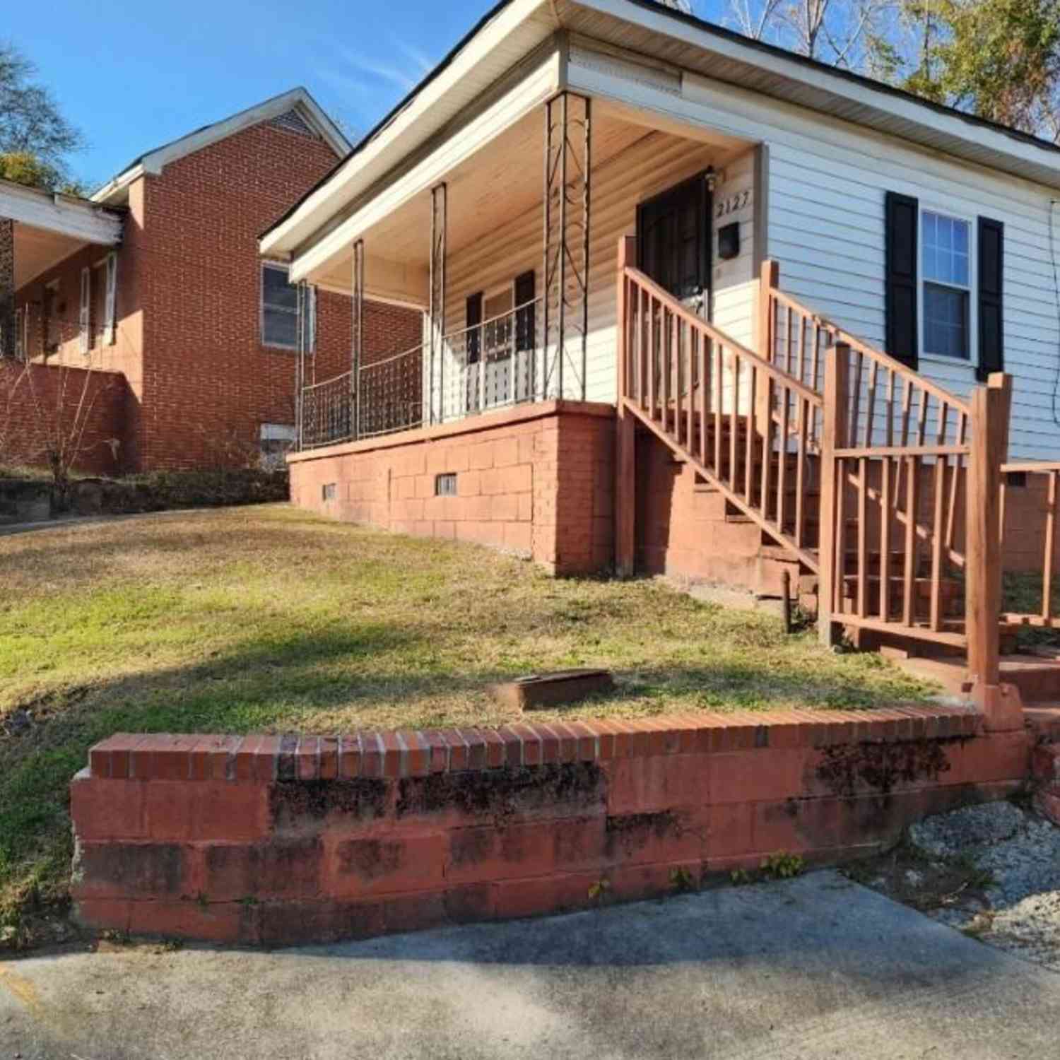 Homes For Rent - 2127 Walnut Street<br/> Bibb County, Macon, GA 31204