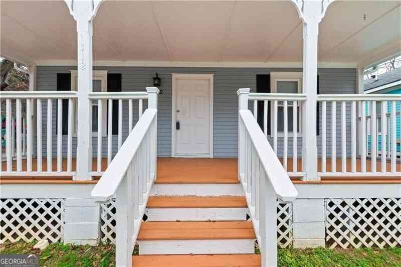 Homes For Rent - 112 Tye Street SE<br/> Atlanta, GA 30316