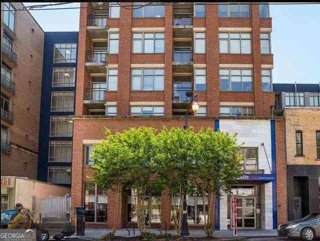Apartment For Rent - 171 Auburn Avenue #527<br/> Atlanta, GA 30303
