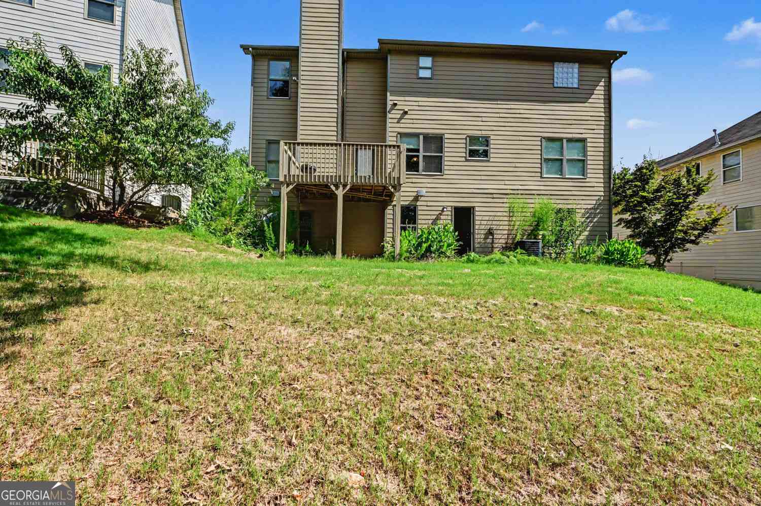 Homes For Rent - 1230 Grey Rock Way<br/> Suwanee, GA 30024