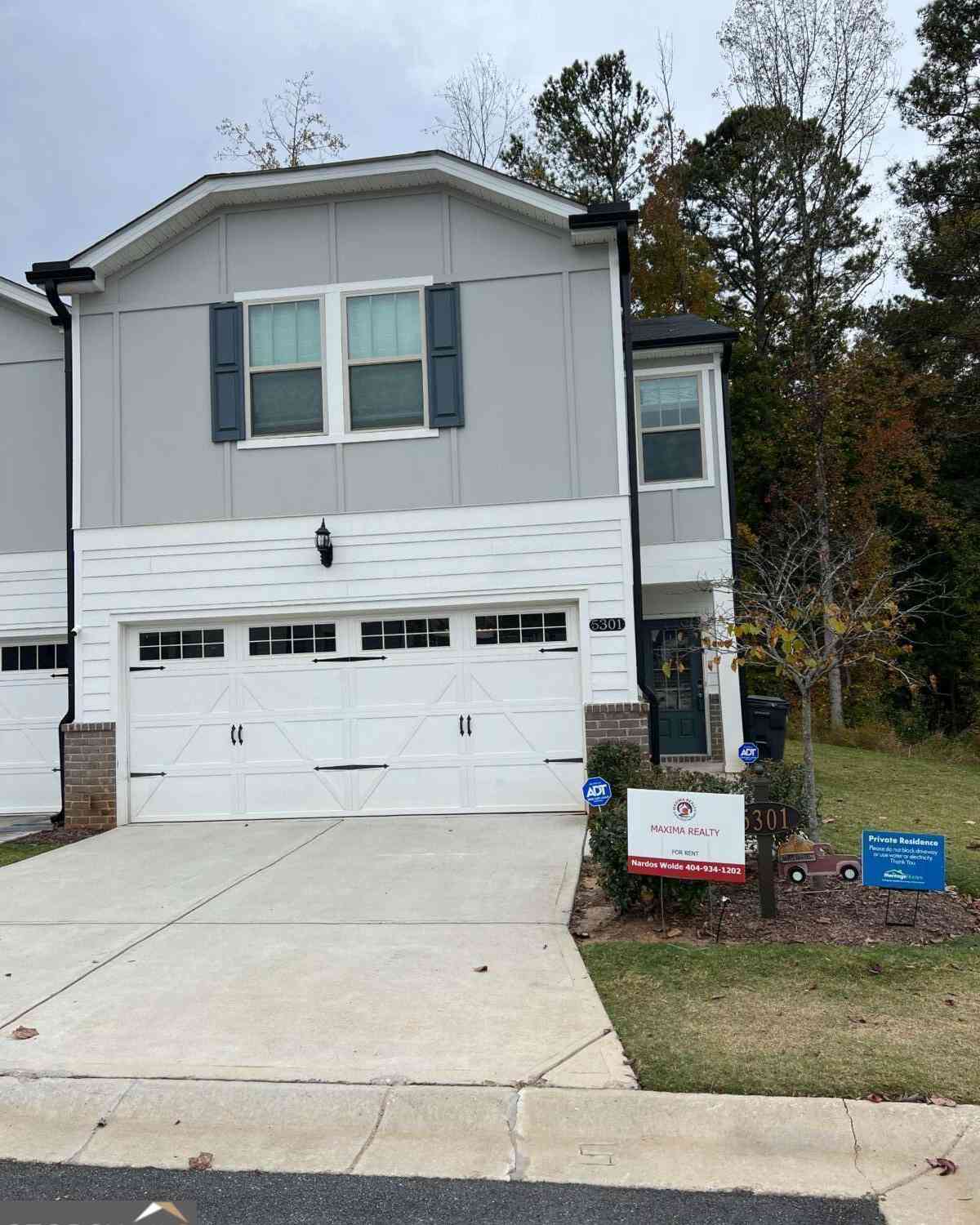 Townhouse For Rent - 5301 Glade Park Drive<br/> Lilburn, GA 30047