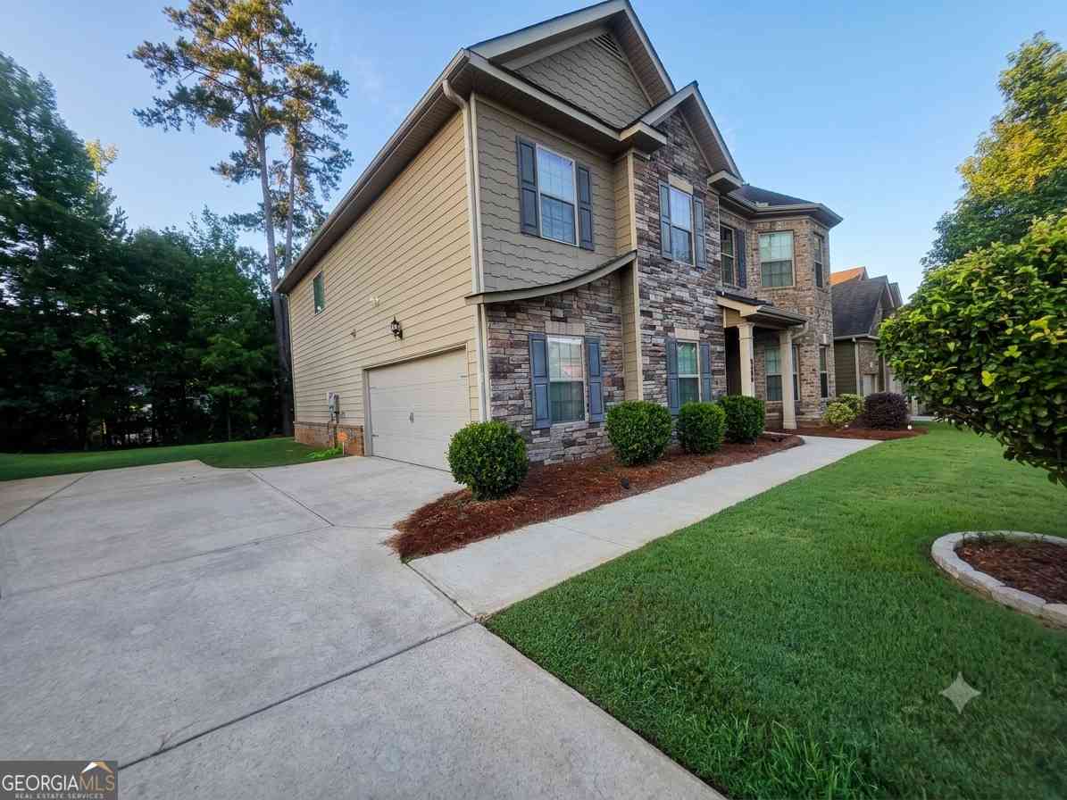 Homes For Rent - 165 Regency Place<br/> Covington, GA 30016
