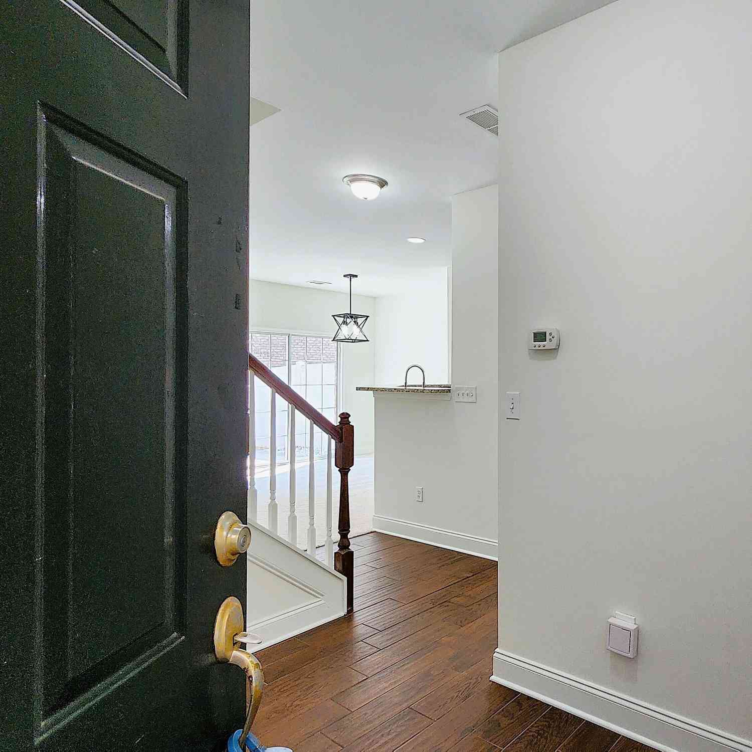 Townhouse For Rent - 3249 Brockenhurst Drive<br/> Buford, GA 30519