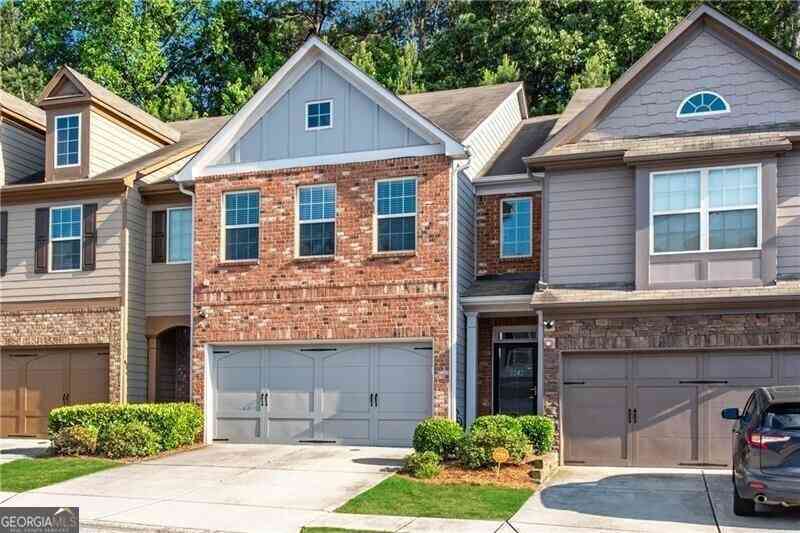 Townhouse For Rent - 2242 Knoxhill View SE<br/> Smyrna, GA 30082