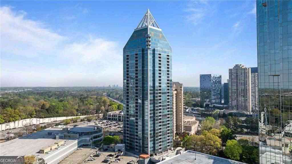Condo For Rent - 3338 Peachtree Road #2207<br/> Atlanta, GA 30326