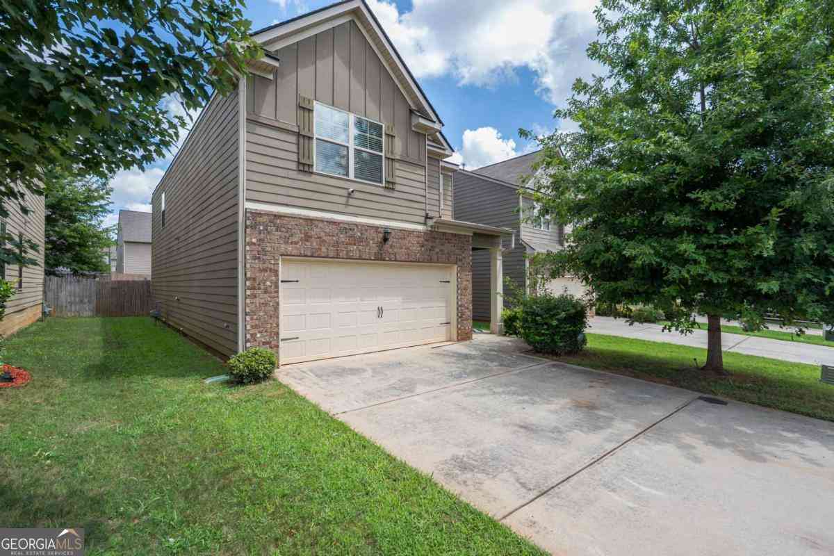 Homes For Rent - 565 Dasheill Lane<br/> Fulton County, Atlanta, GA 30349