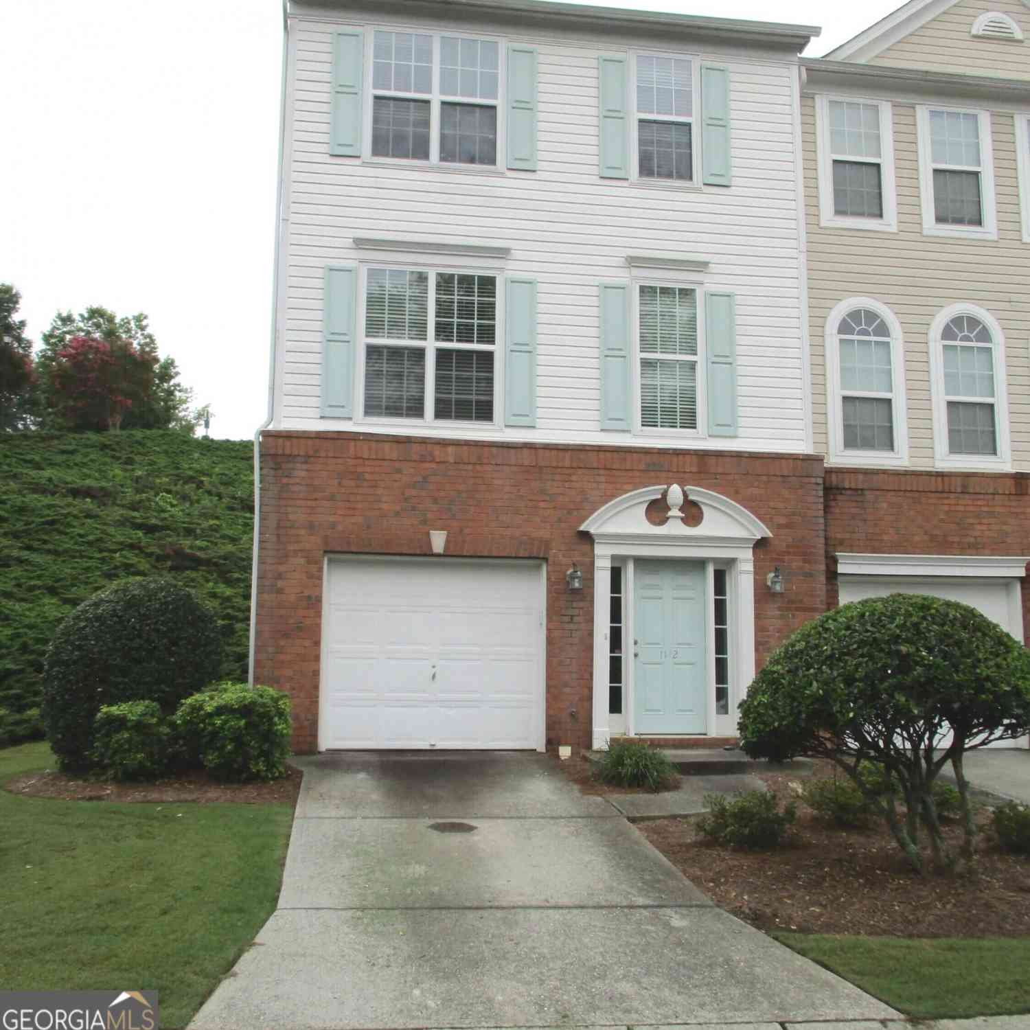 Townhouse For Rent - 1112 Thornborough Drive<br/> Alpharetta, GA 30004