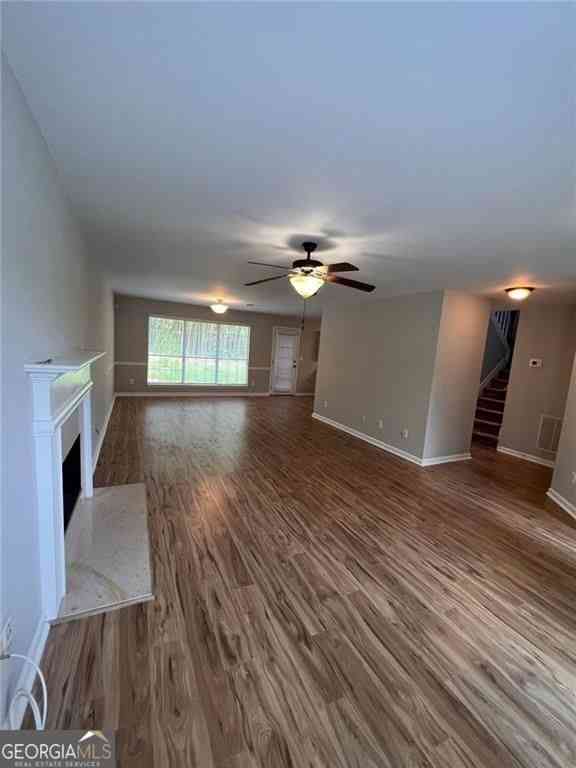 Homes For Rent - 5670 Windswept Trace<br/> Sugar Hill, GA 30518