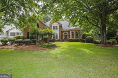 Homes For Rent - 9485 Nesbit Lakes Drive<br/> Alpharetta, GA 30022