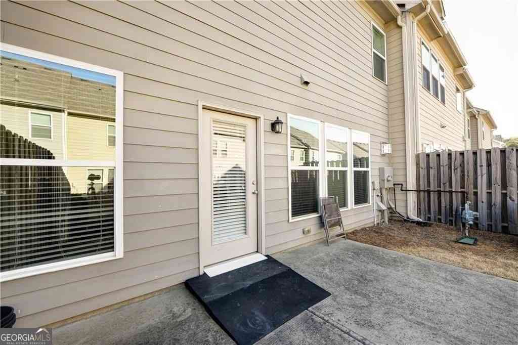 Townhouse For Rent - 1226 Fischer Trace<br/> Cumming, GA 30041