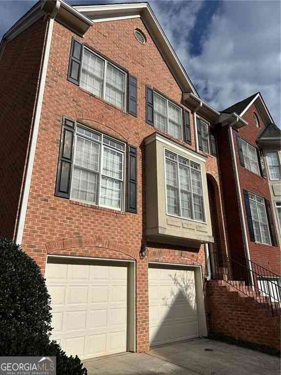 Townhouse For Rent - 1296 Dunwoody Cove<br/> Atlanta, GA 30338