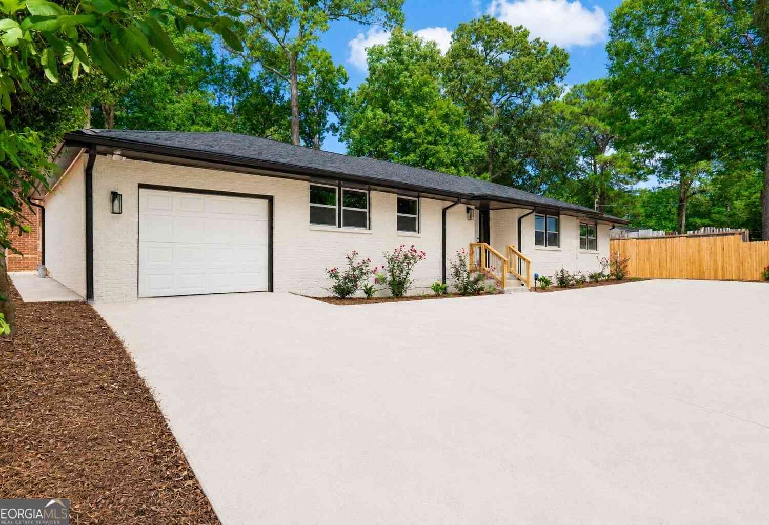 Homes For Rent - 3154 N Druid Hills Road<br/> Decatur, GA 30033