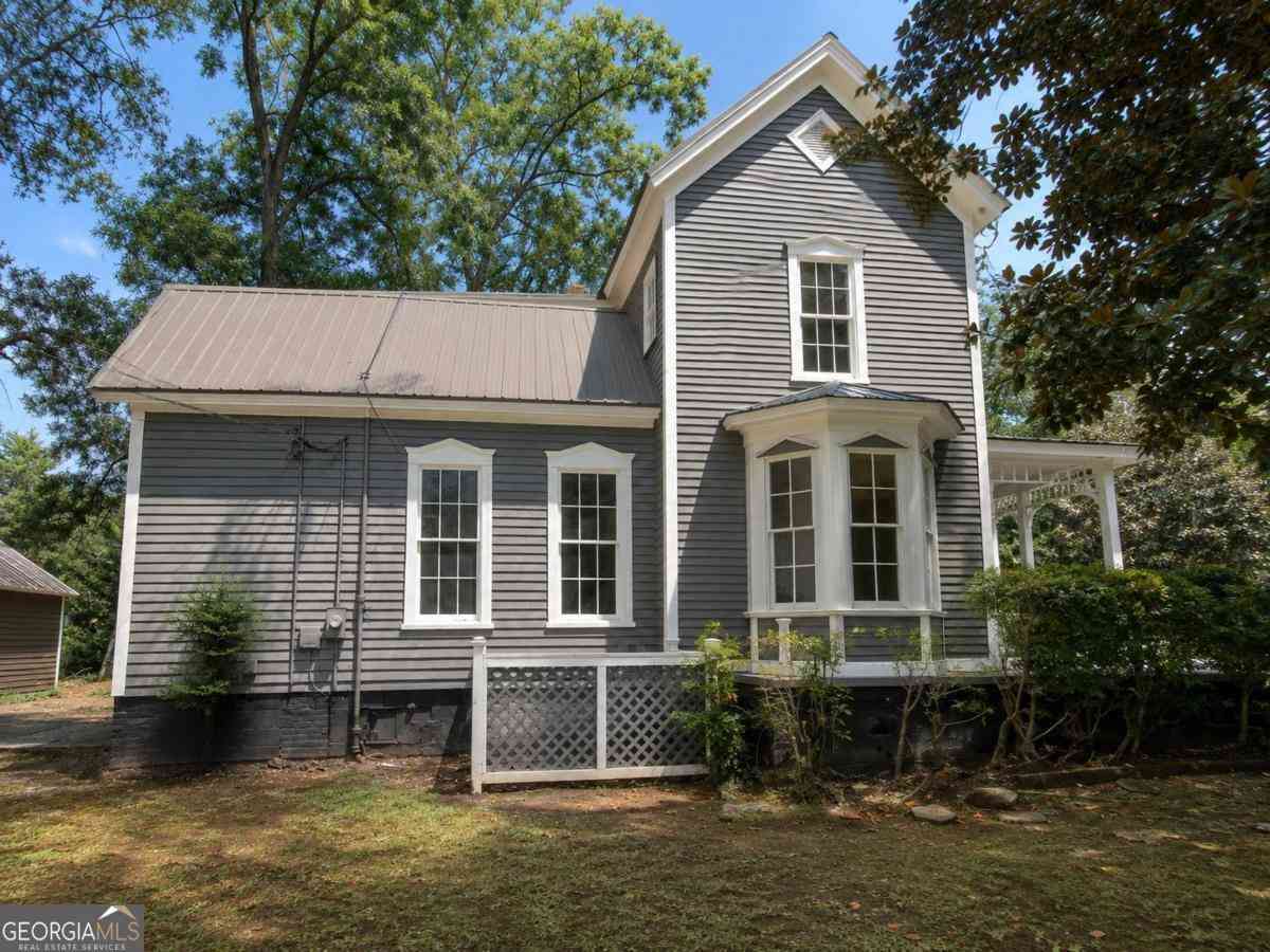 Homes For Rent - 205 N Second Street<br/> Madison, GA 30650