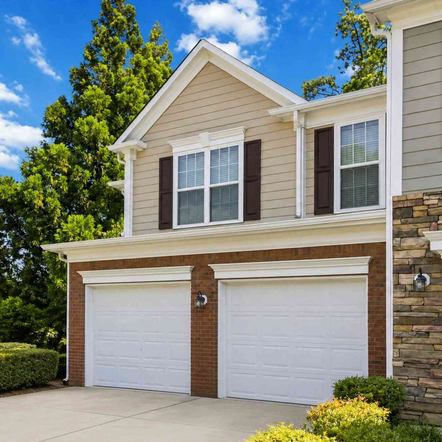 Townhouse For Rent - 105 Finchley Drive<br/> Fulton County, Roswell, GA 30076