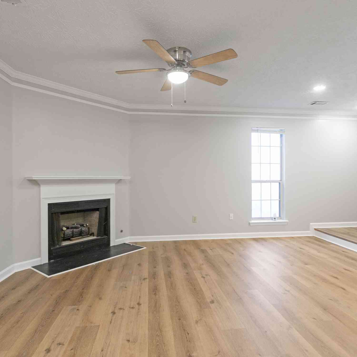 Townhouse For Rent - 1041 Plantation Way NW<br/> Kennesaw, GA 30144