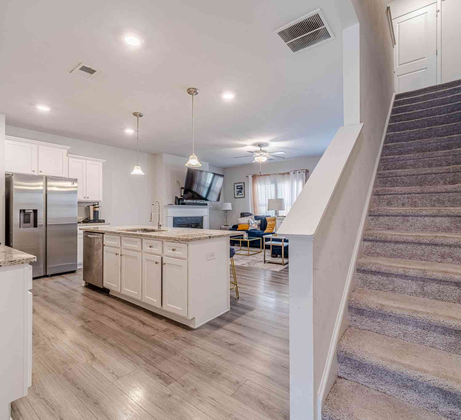 Townhouse For Rent - 3646 Abbey Way<br/> Gainesville, GA 30507