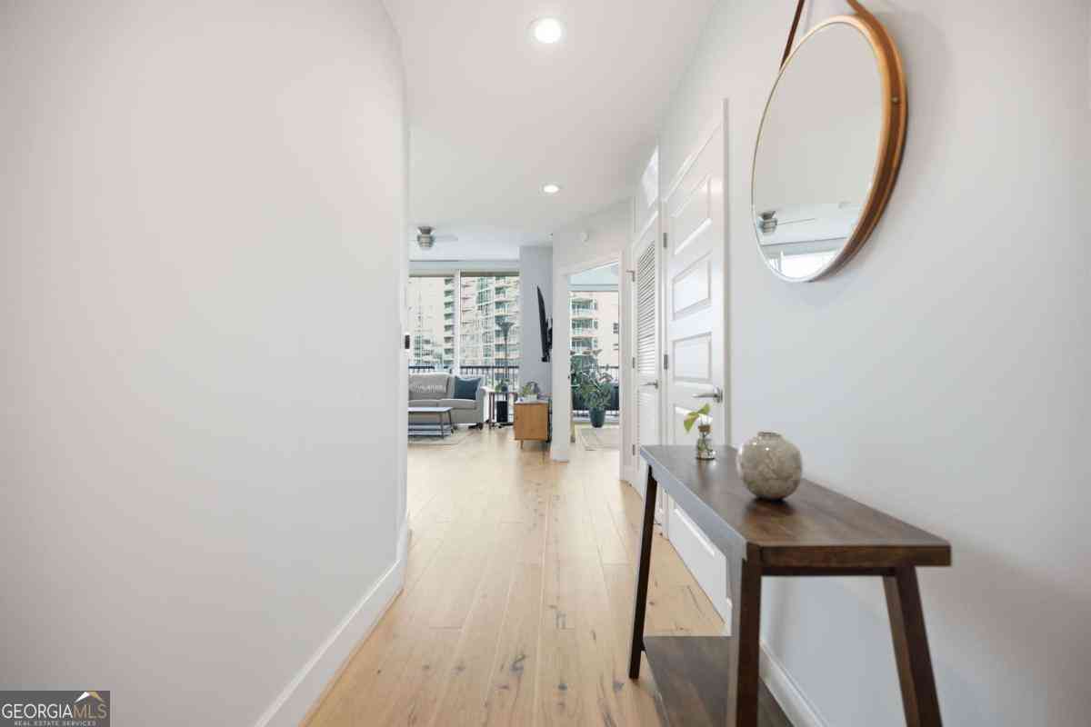 Condo For Rent - 1080 Peachtree Street NE #1212<br/> Atlanta, GA 30309