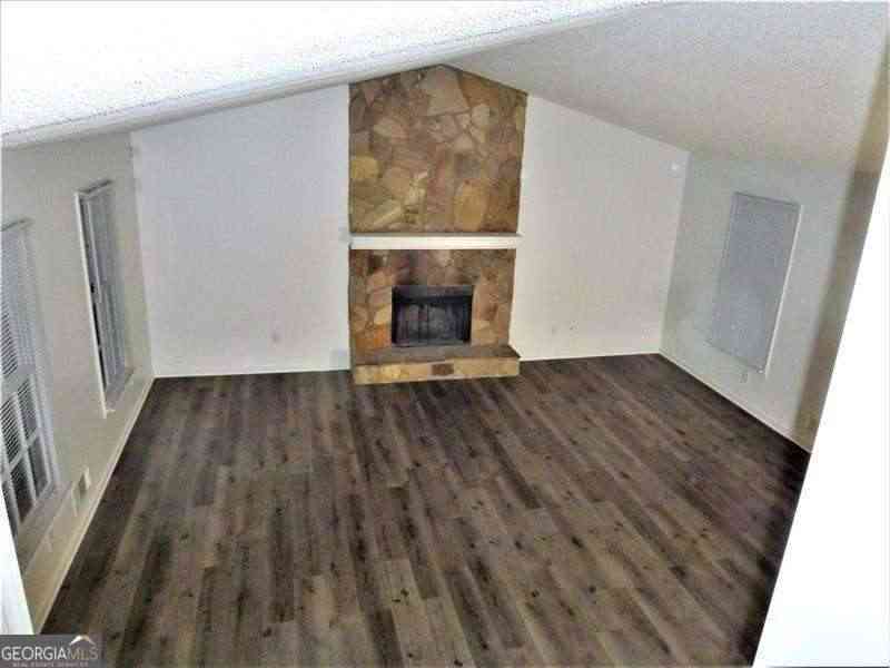 Homes For Rent - 382 Cross Creek Place<br/> Barrow County, Auburn, GA 30011