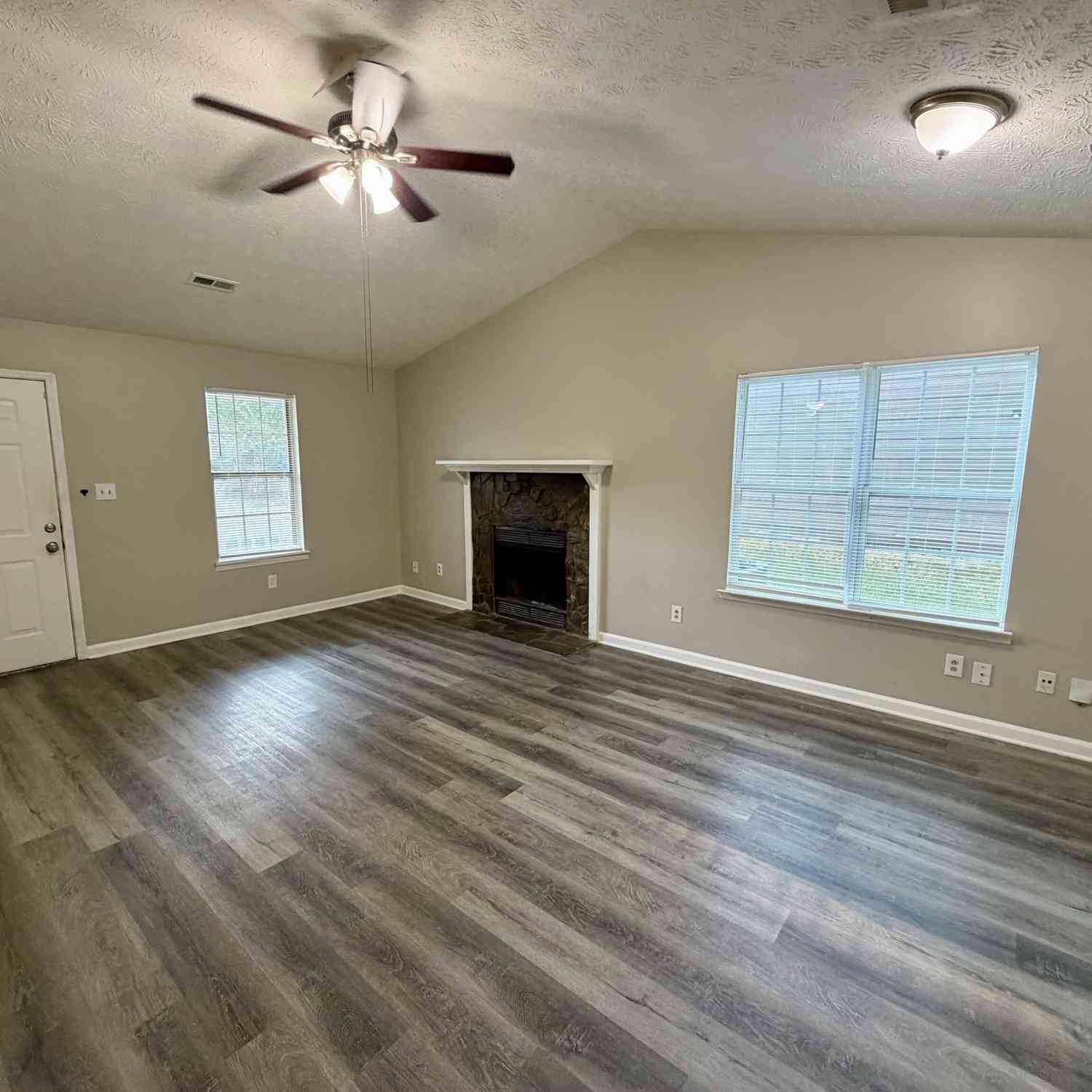 Multifamily For Rent - 105 Fruitwood Trace #A<br/> Riverdale, GA 30296