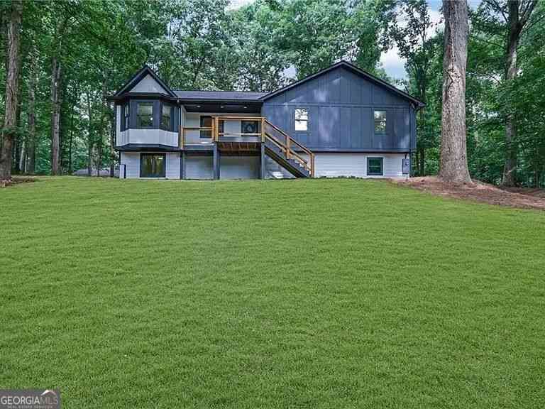 Homes For Rent - 2000 Doefield Street<br/> Canton, GA 30115