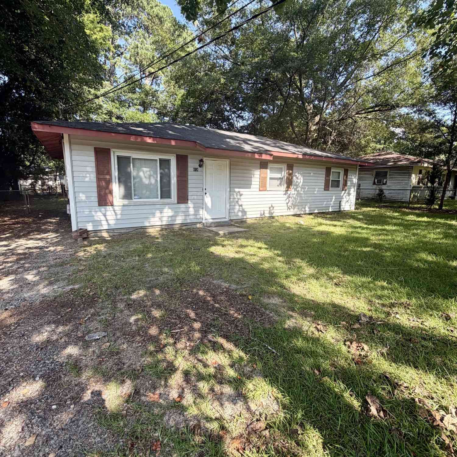 Homes For Rent - 814 Crestwood Terrace<br/> Warner Robins, GA 31088