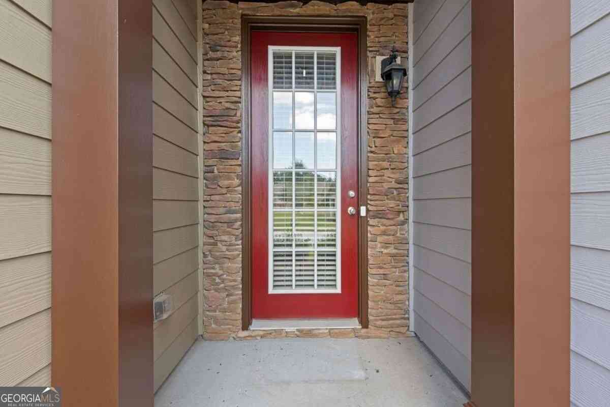 Townhouse For Rent - 2365 Bellyard Drive<br/> Buford, GA 30519