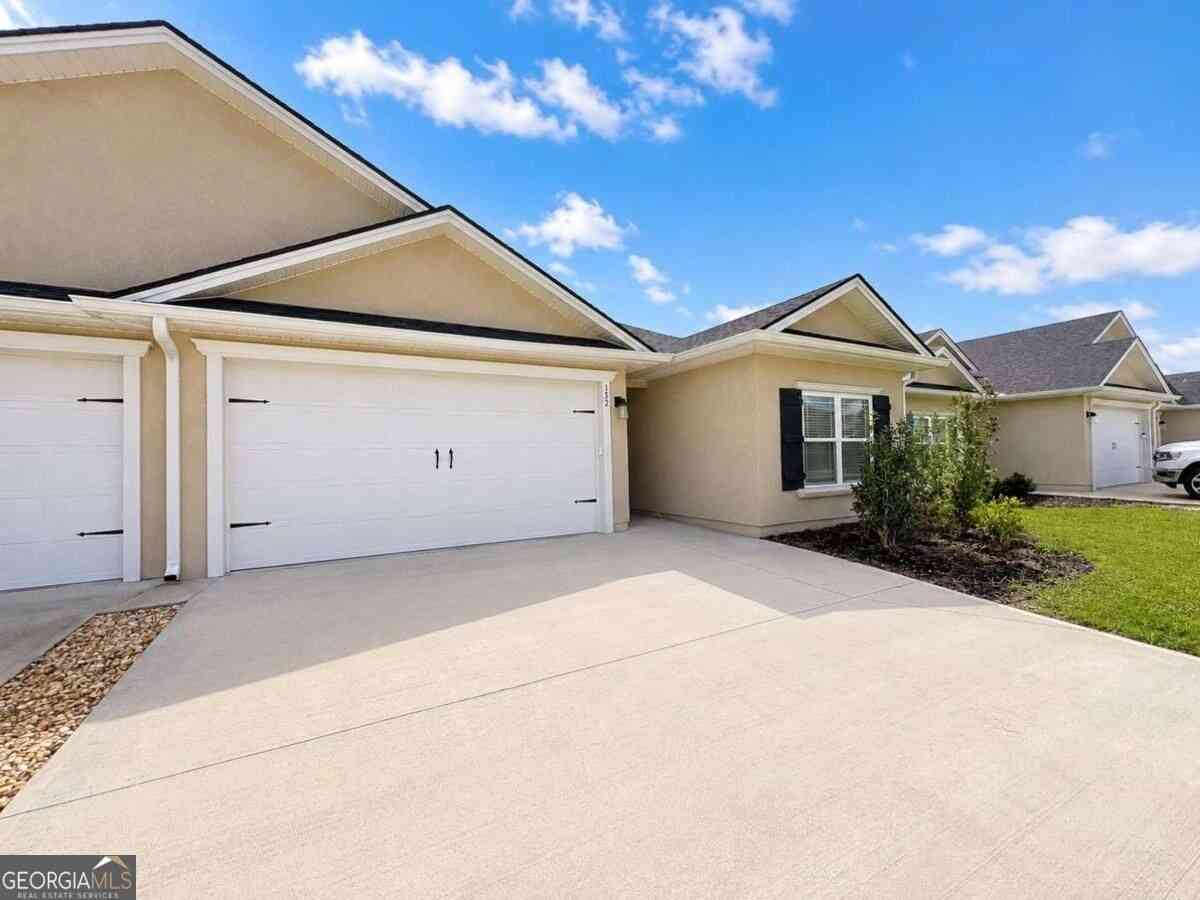 Multifamily For Rent - 152 The Villas Way<br/> Kingsland, GA 31548